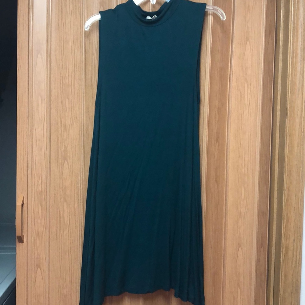 High neck green dress